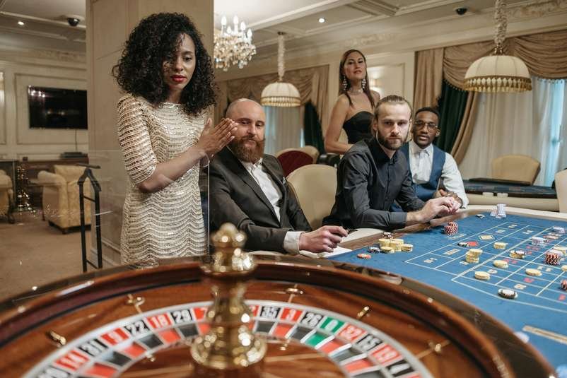 https://goldenpanda-casinonl.com